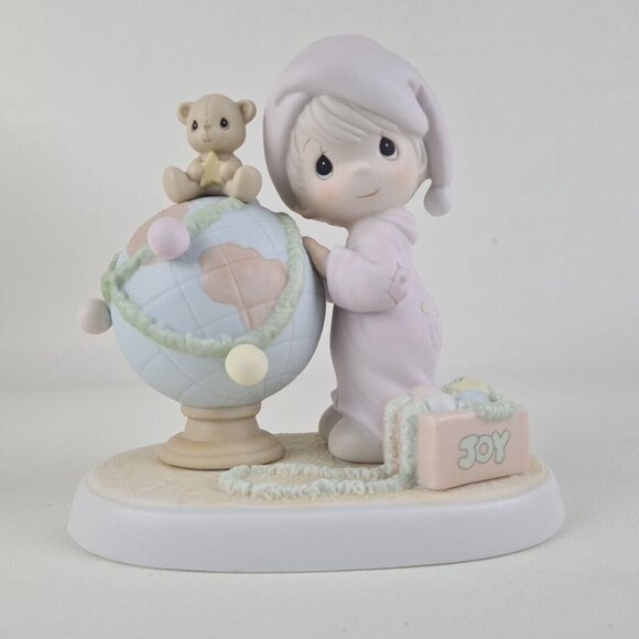 Precious Moments 522082 May Your World Be Trimmed With Joy Porcelain Figurine - Picture 3 of 7